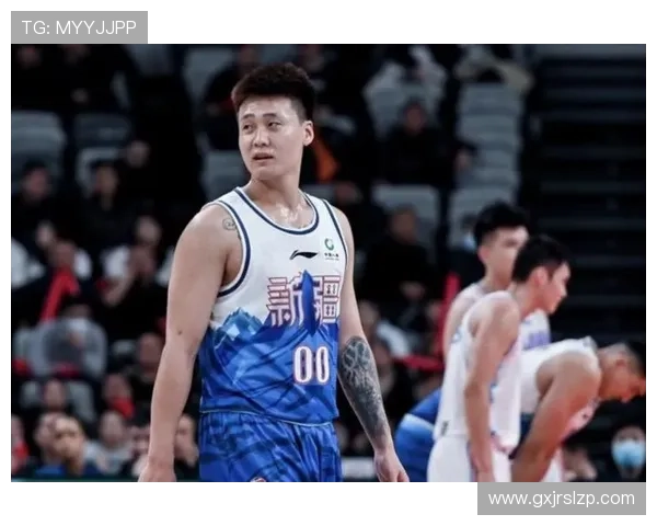 赵睿战旧主仅得8分引球迷关注